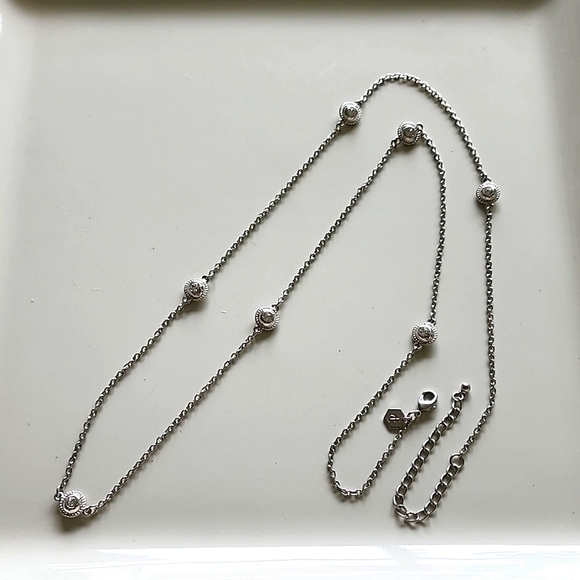 Touchstone Crystal Jewelry - Touchstone Crystal Halo Necklace